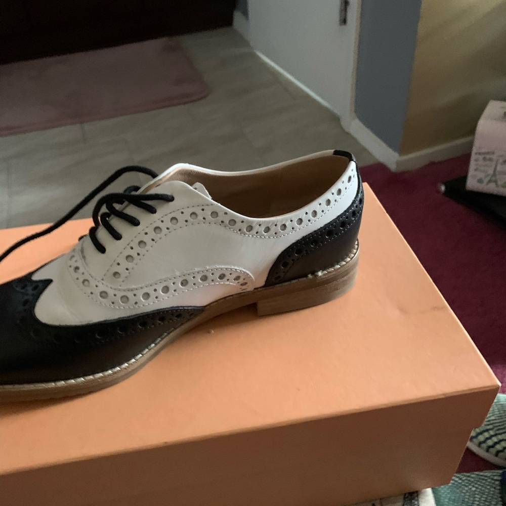 Vanilla Moon Oxford shoe